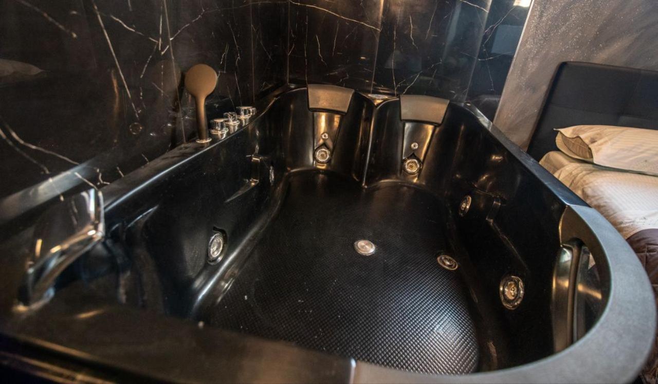 Suite Dello Stadio Катания Екстериор снимка